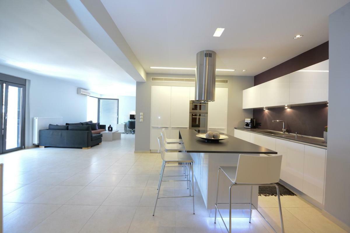 Spacious Fully Equipped 3Bd 2Bath Apt In The Heart Of City With Balconies Ac And Fast Wifi #2 Heraklion Zewnętrze zdjęcie