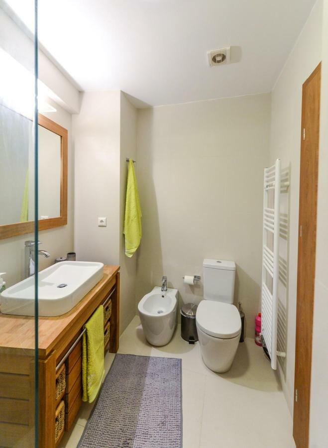 Spacious Fully Equipped 3Bd 2Bath Apt In The Heart Of City With Balconies Ac And Fast Wifi #2 Heraklion Zewnętrze zdjęcie